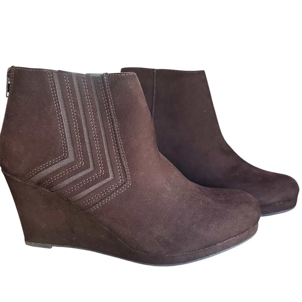 Sugar Juliette Brown Wedge Ankle Booties Size 9M